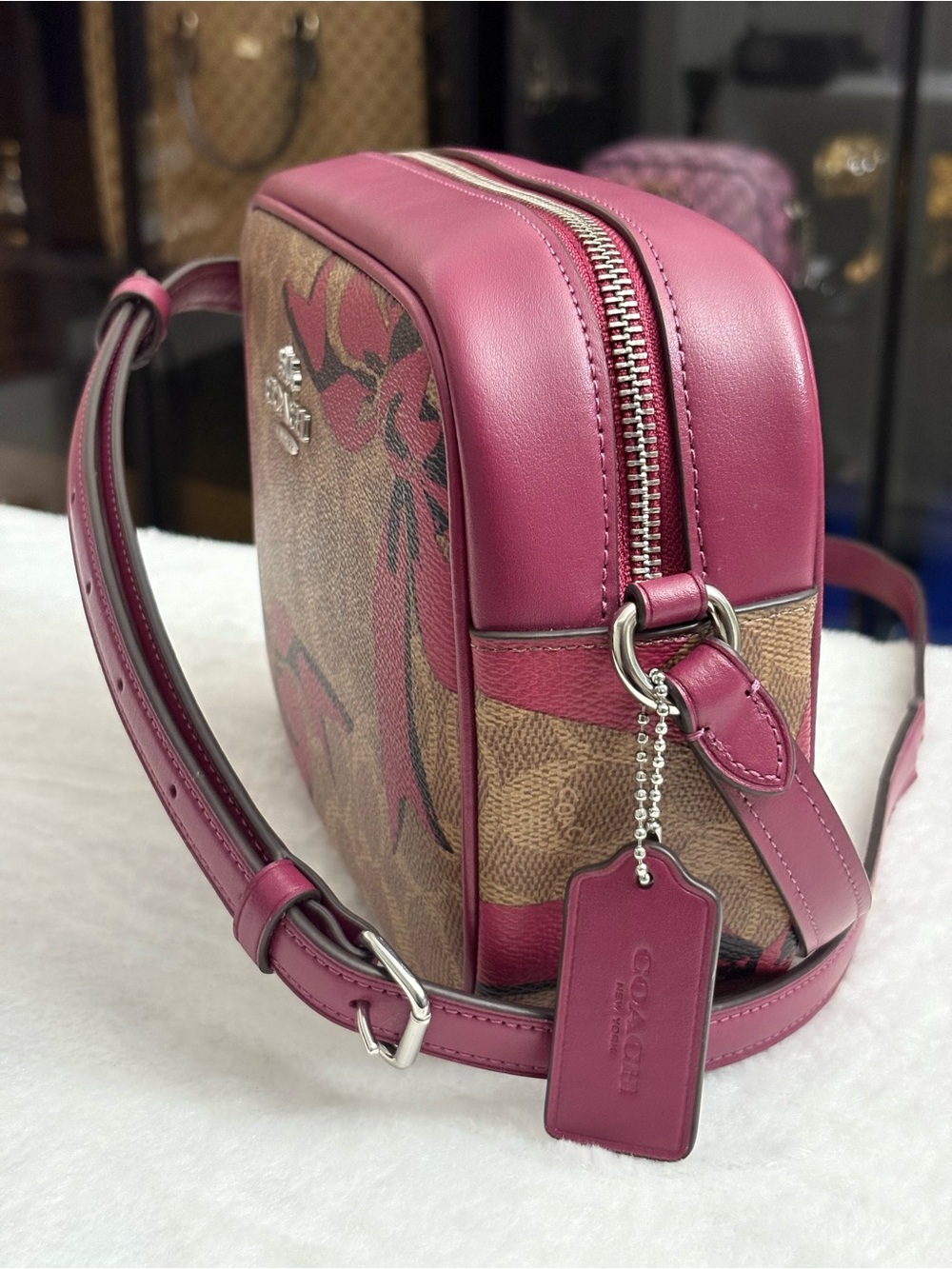 Coach Jamie Camera Bag with Bow Print – Raspberry.